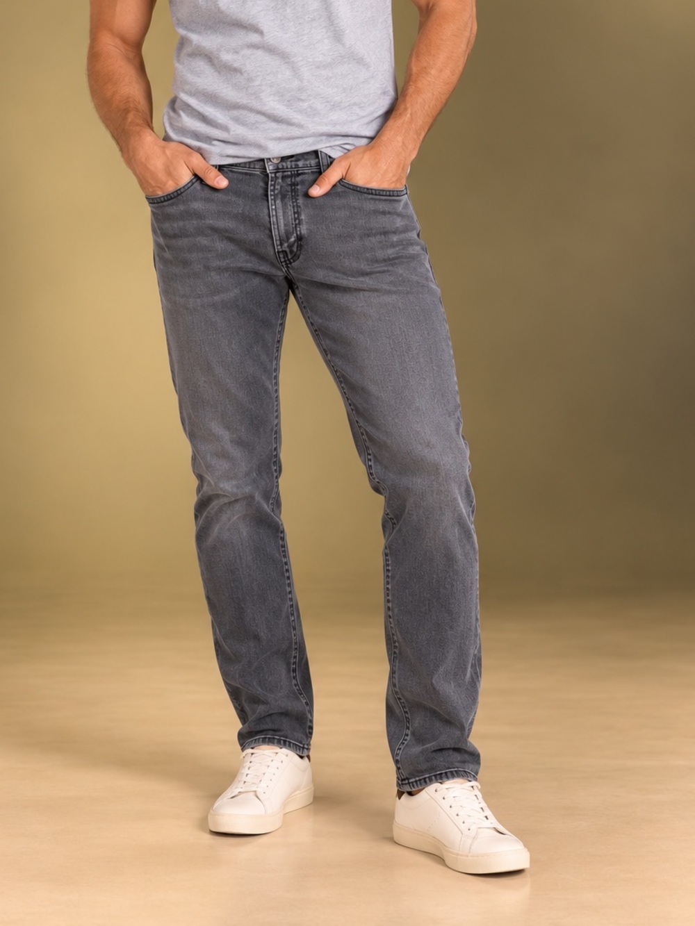 AG Adriano Goldschmied The Matchbox Slim Straight Jeans Men’s 33 Gray